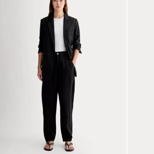 Everlane Women’s Black Chinos